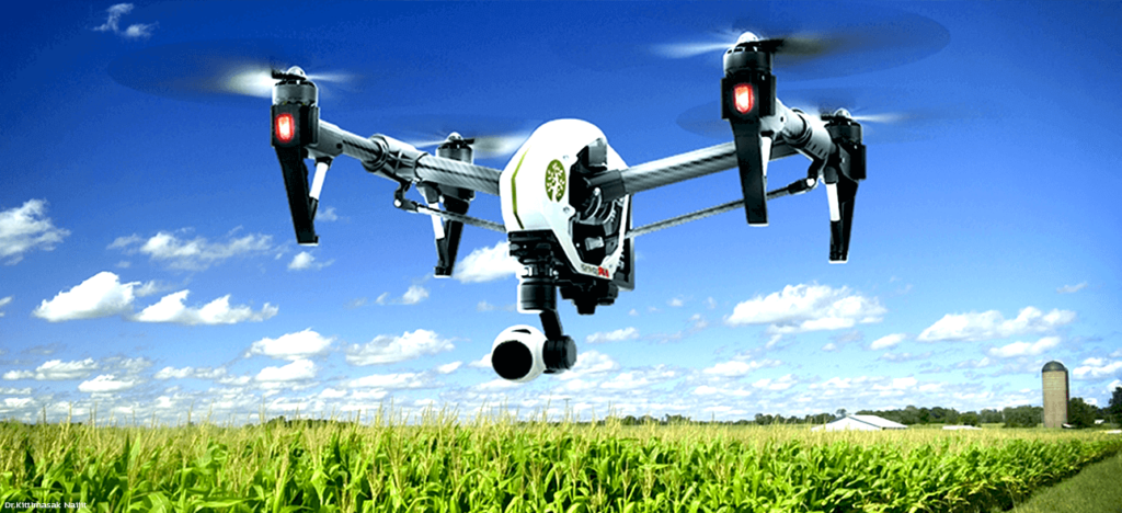 การใช้เทคโนโลยีโดรน (Drone Technology) เพื่อเพิ่มประสิทธิภาพการจัดการและควบคุมภายในฟาร์มอัจฉริยะ